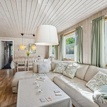 Nyaraló Viljo - 30km From The Sea In Western Jutland By Interhome *