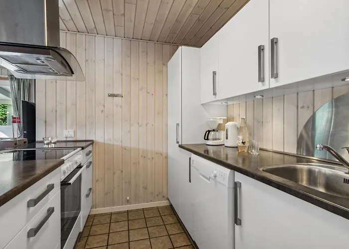 Viljo - 30km From The Sea By Interhome