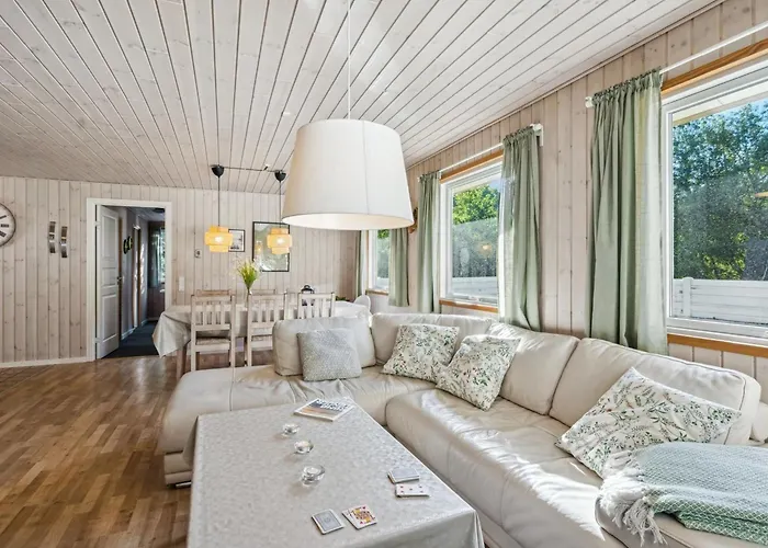 Viljo - 30km From The Sea By Interhome